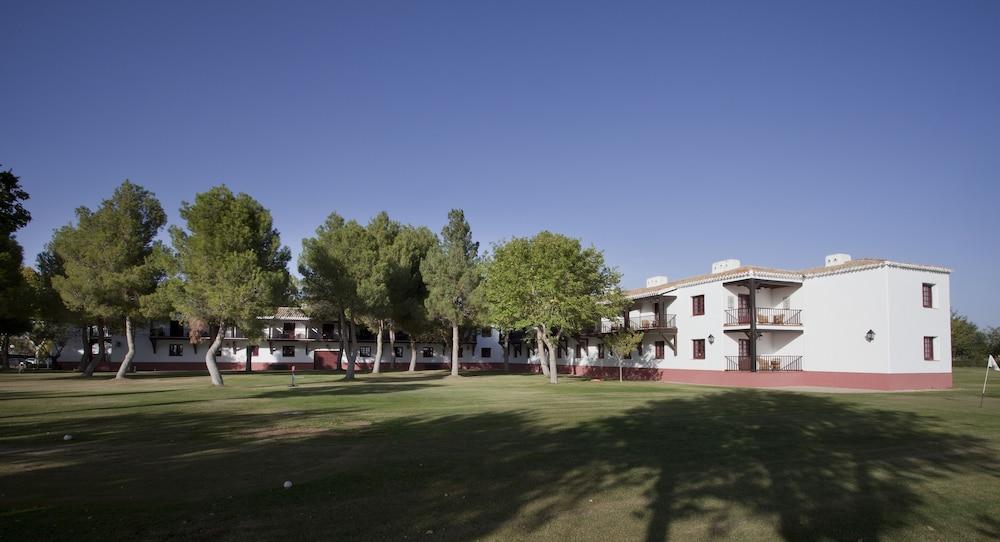 Parador De אלבאסטה מראה חיצוני תמונה