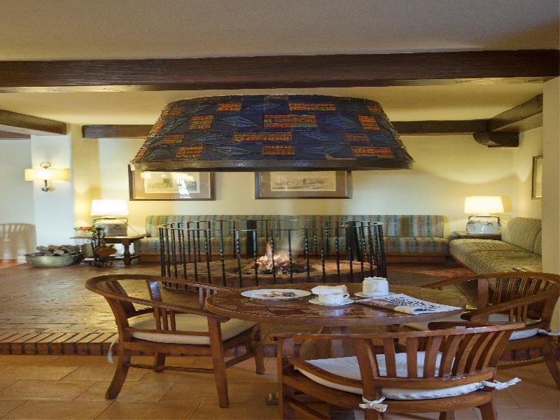 Parador De אלבאסטה מראה חיצוני תמונה