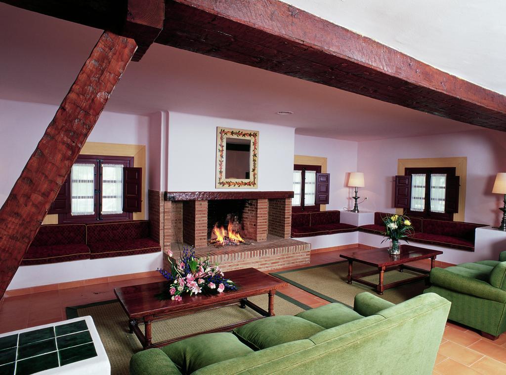 Parador De אלבאסטה מראה חיצוני תמונה