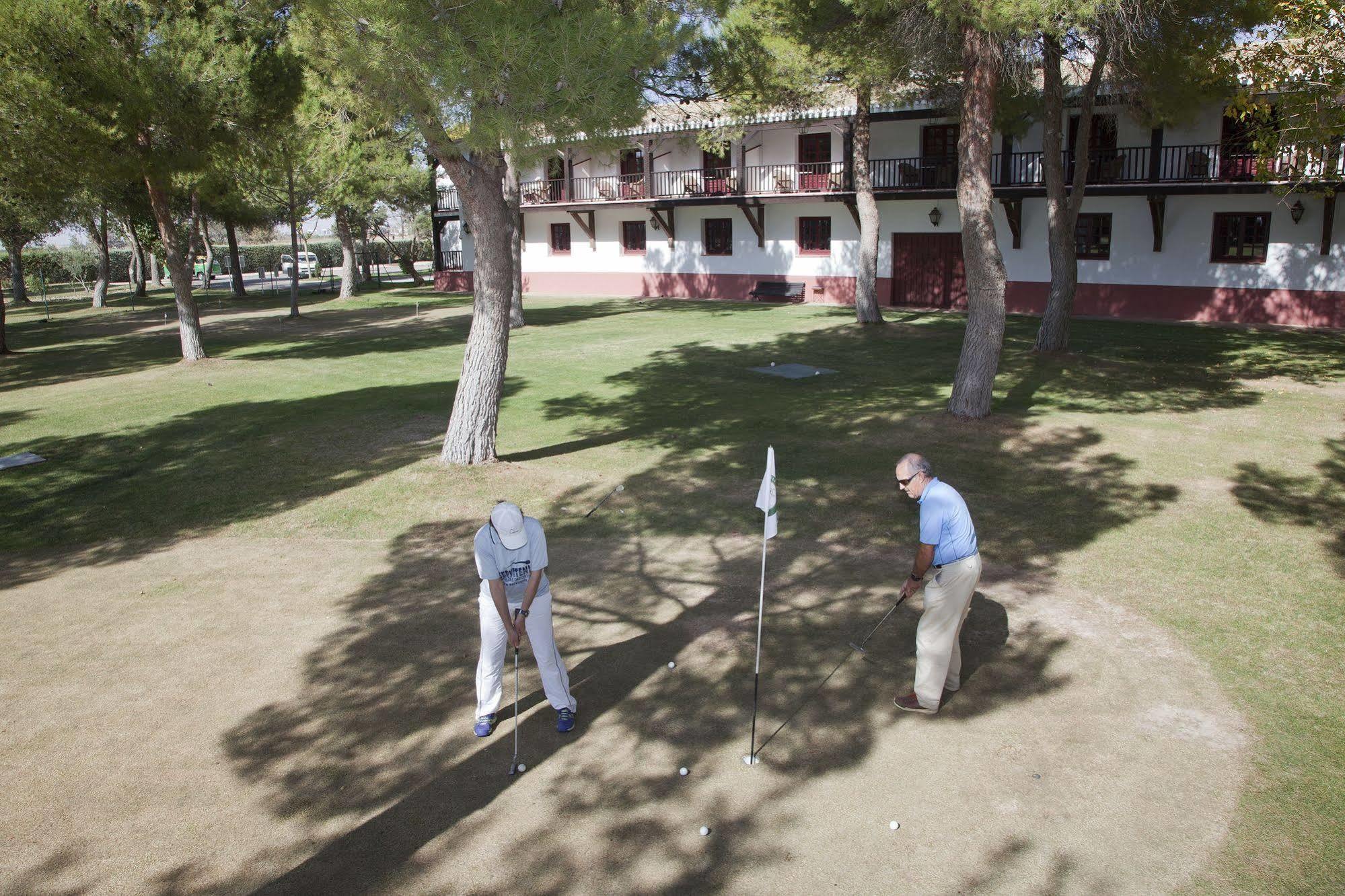 Parador De אלבאסטה מראה חיצוני תמונה