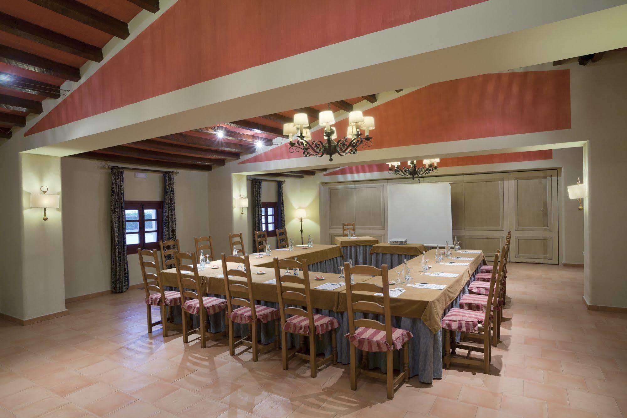 Parador De אלבאסטה מראה חיצוני תמונה